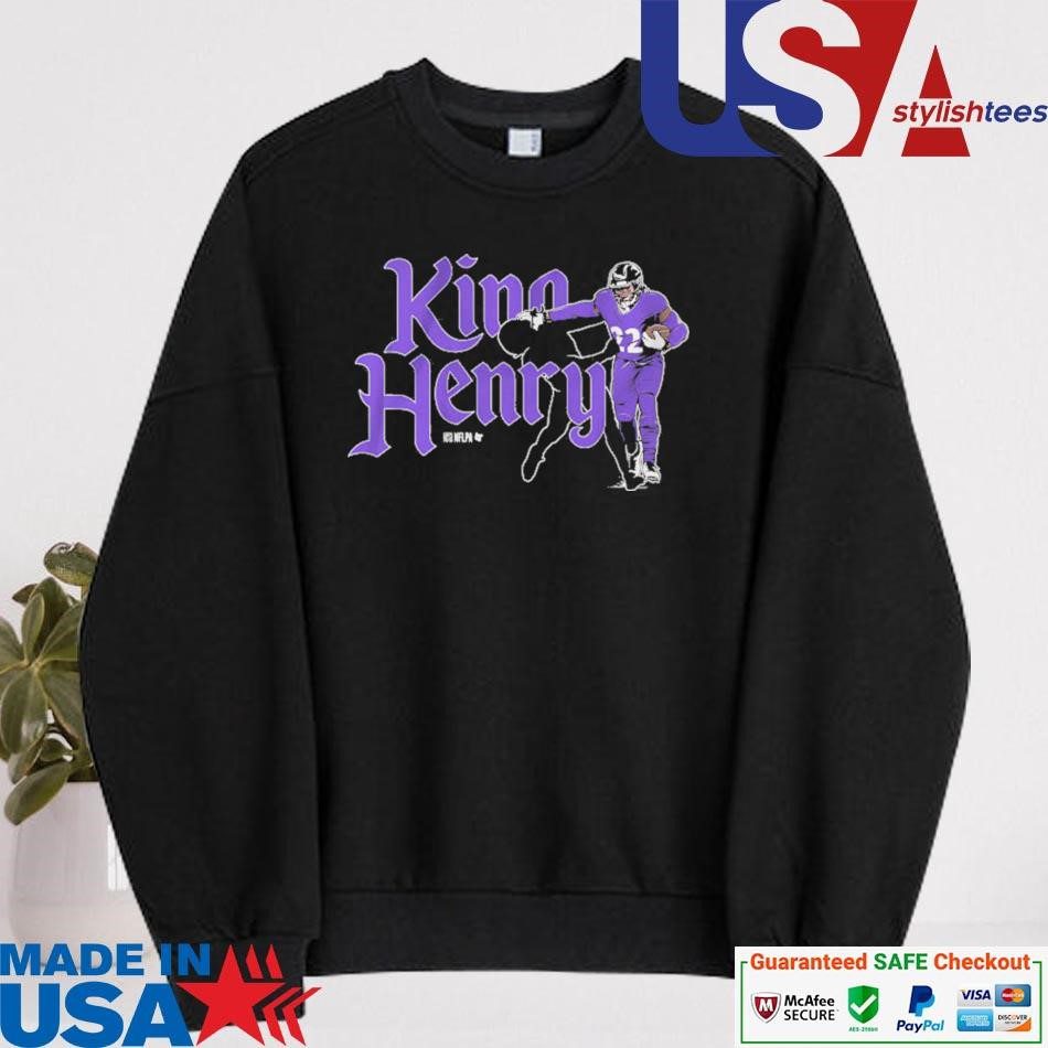 official-derrick-henry-king-henry-sweater Authentic Derrick Henry Monarch Henry sweater