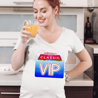 Roblox classic vip women-t-shirt