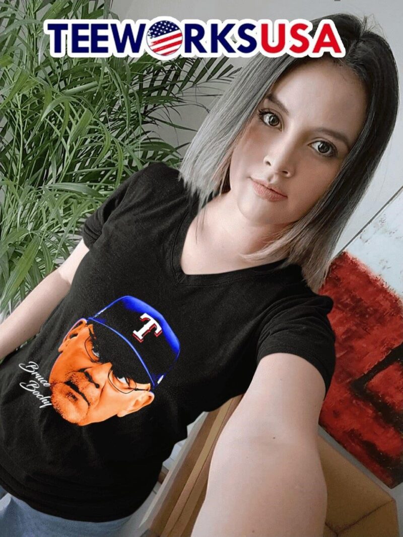 Texas Rangers Bruce Bochy head coach big face women-t-shirt