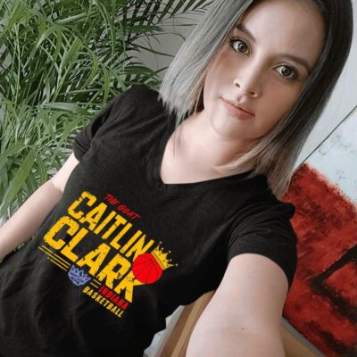 The goat Caitlin Clark Indiana Fever basketball women-t-shirt