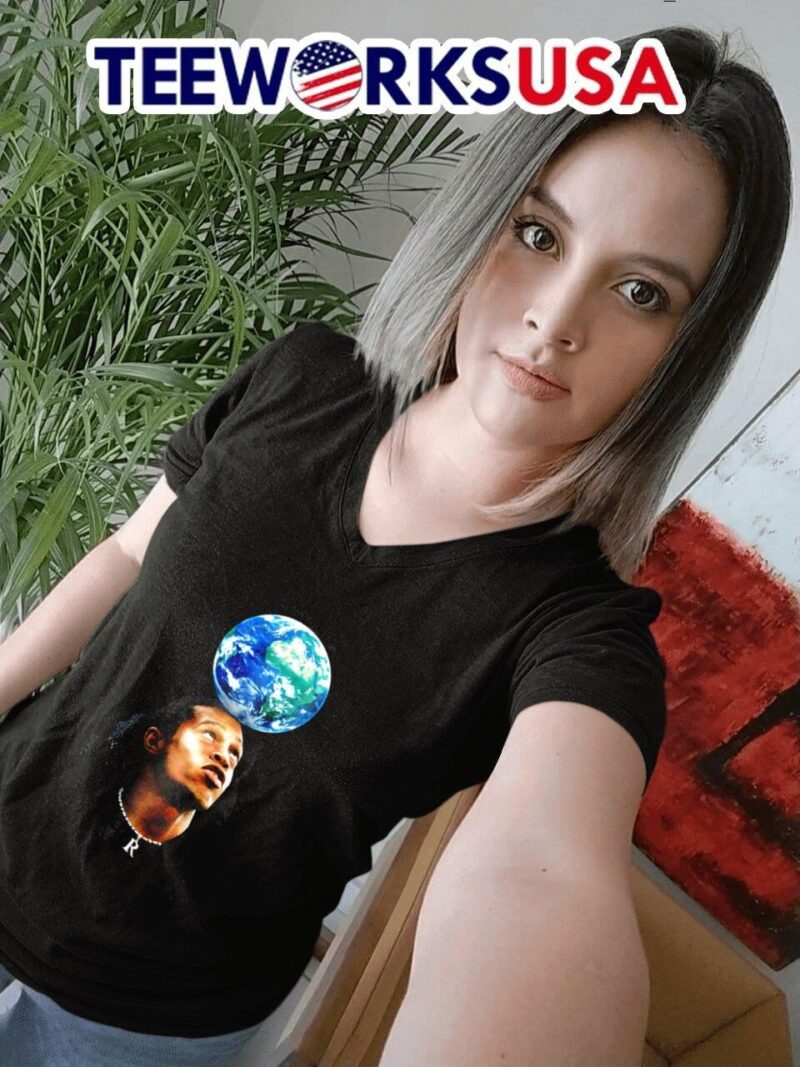 Ronaldinho Gaúcho world ball on head women-t-shirt