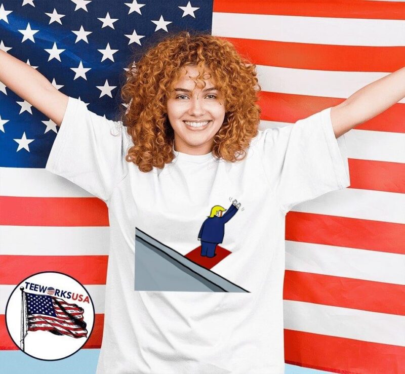 Donald Trump waving at nobody cartoon women-shirt