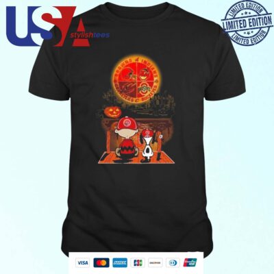 Peanuts Charlie Brown And Snoopy Watching Cleveland Browns Indians Cavaliers And Buckeyes Halloween T-shirt