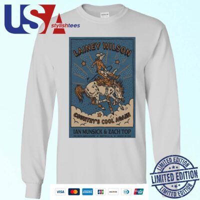 Lainey Wilson The Orion Amphitheater in Huntsville AL August 8 2024 Sweater