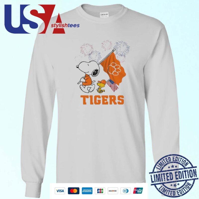 Snoopy And Woodstock Clemson Tigers Football Happy 4th Of July 2024 Sweater